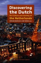 کتاب هلندی Discovering the Dutch